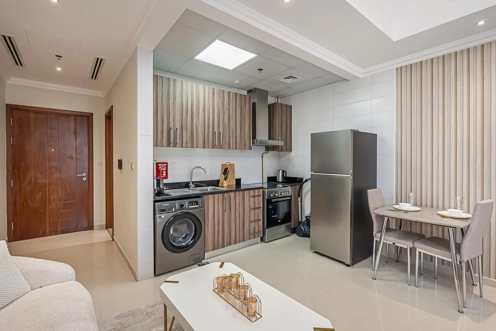 Dunya Tower, Cozy Studio Apartment Dubai
