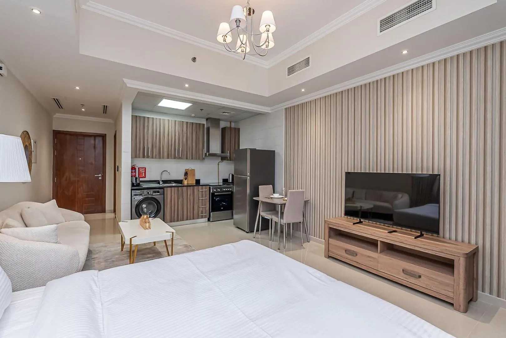 Dunya Tower, Cozy Studio Apartment Dubai